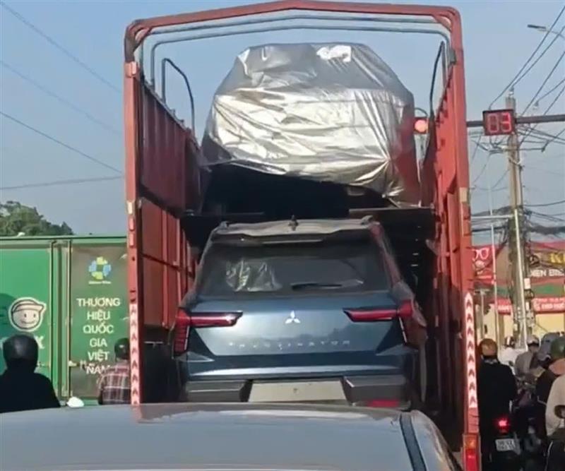 Những chiếc Mitsubishi Destinator đầu tiên lăn bánh tại Việt Nam